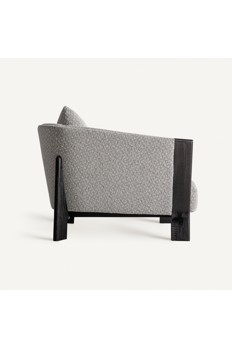 Fauteuil capitonné à accoudoirs en chêne noir | Vical Home Nara | OROA.fr