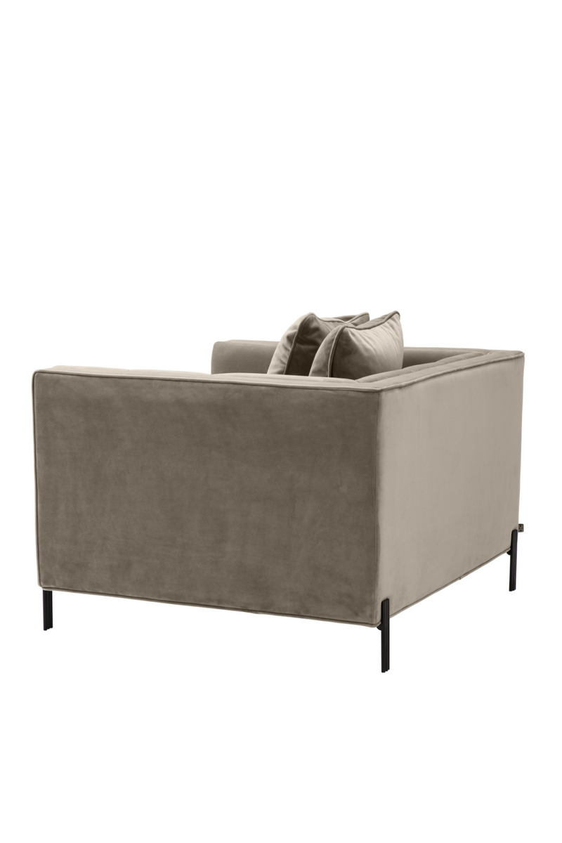 Fauteuil matelassé beige en velours | Eichholtz Sienna | Meubleluxe.fr