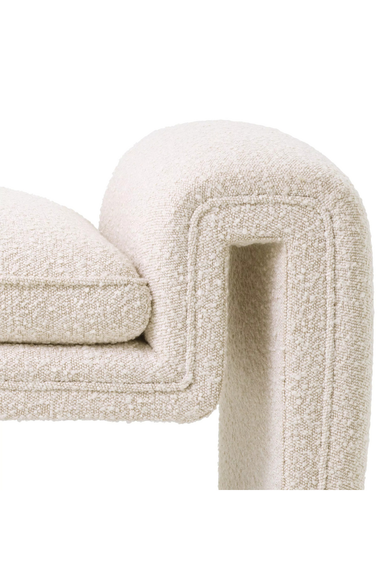 Banc courbé bouclé crème | Eichholtz Tondo | Meubleluxe.fr