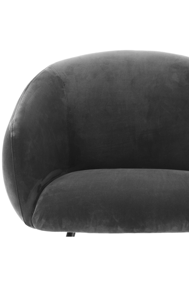 Chaise de salle à manger en velours taupe | Eichholtz Elbury | Meubleluxe.fr