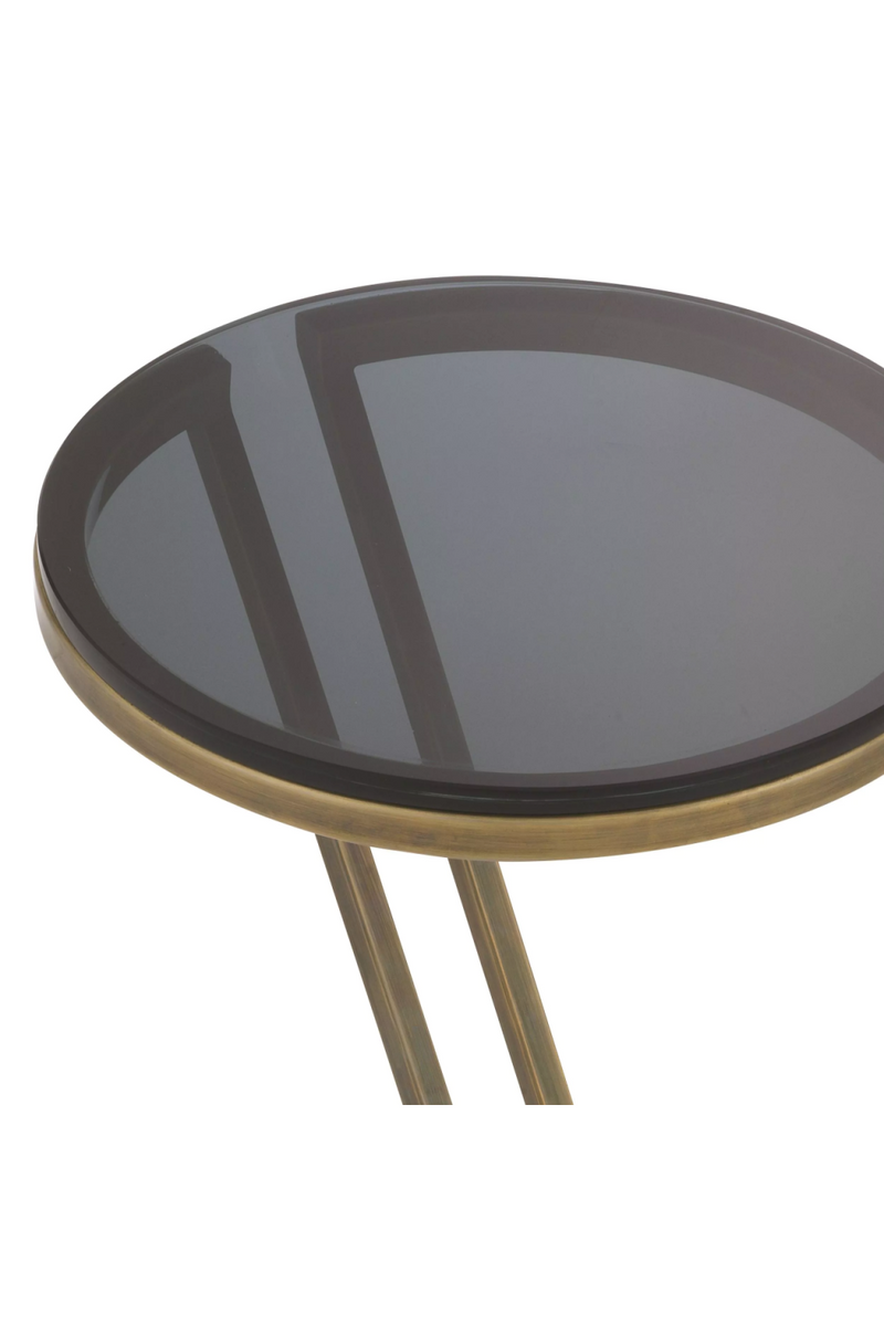 Table d'appoint en laiton vieilli et verre fumé | Eichholtz Falcone | Meubleluxe.fr