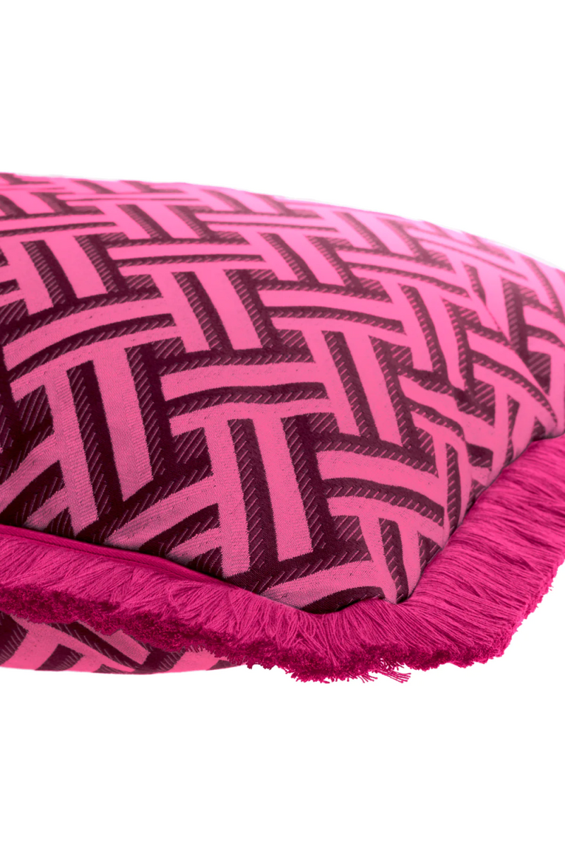 Coussin décoratif rose à franges | Eichholtz Doris S | Meubleluxe.fr