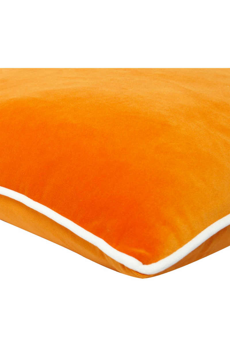 Coussin carré en velours clémentine/lait | Andrew Martin Pelham | Meubleluxe.fr