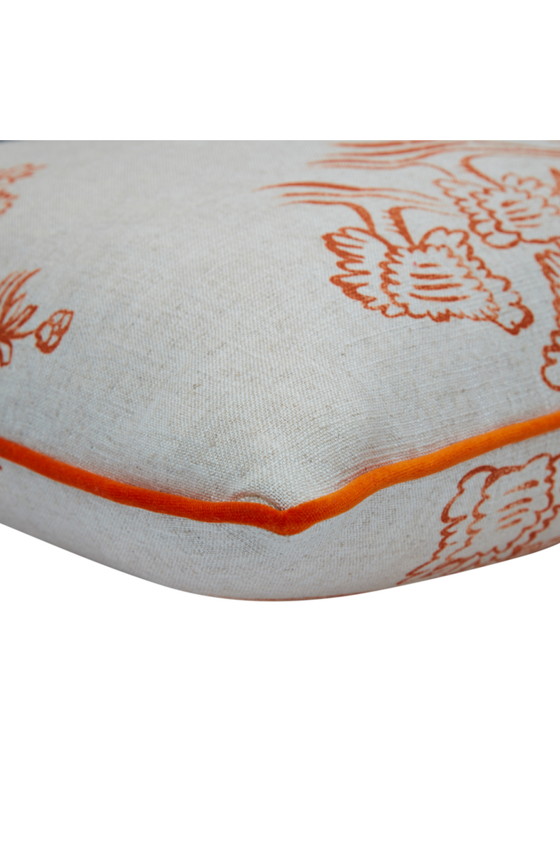 Coussin imprimé tapisserie | Andrew Martin Friendly Folk | Meubleluxe.fr