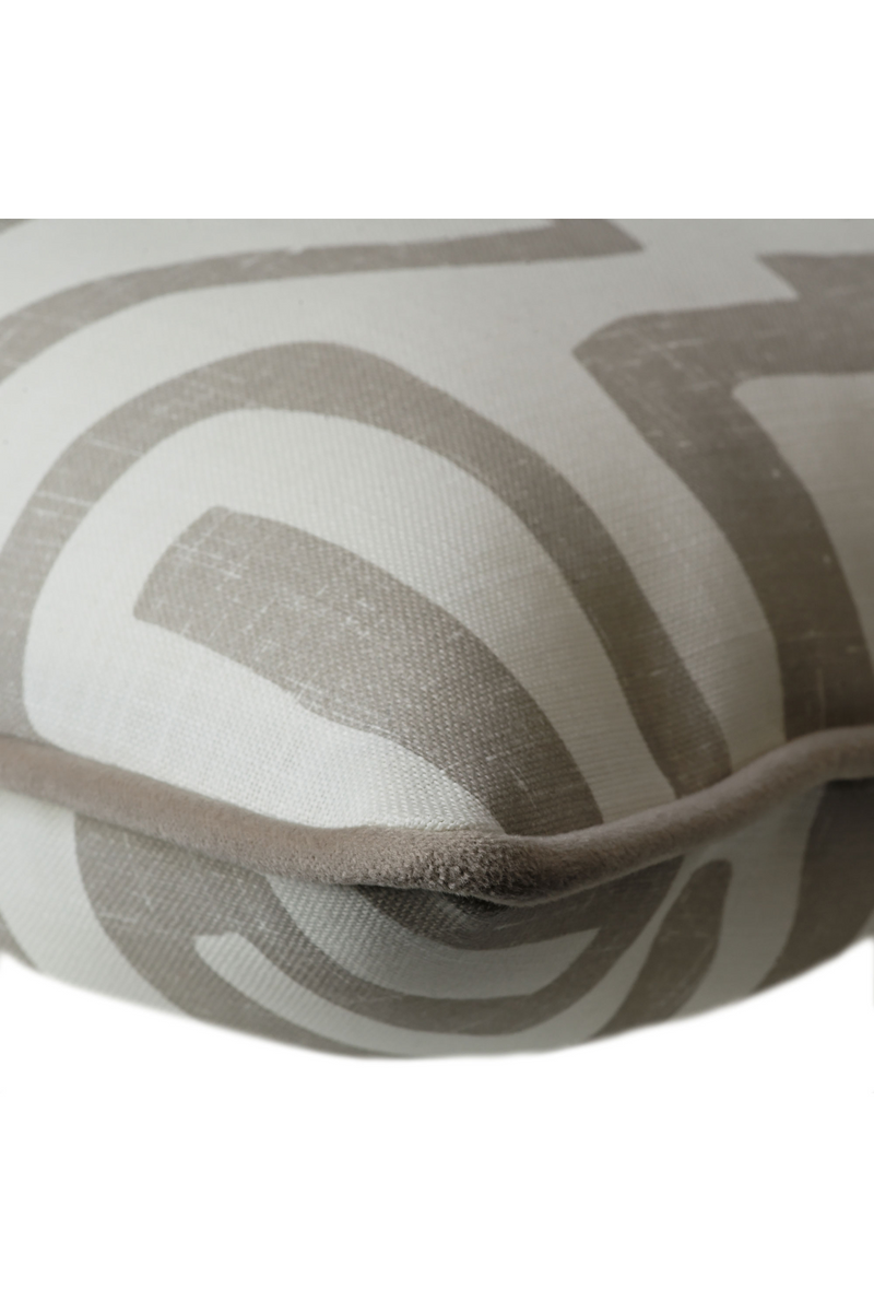 Coussin d'extérieur carré taupe | Andrew Martin Reef | Muebleluxe.fr