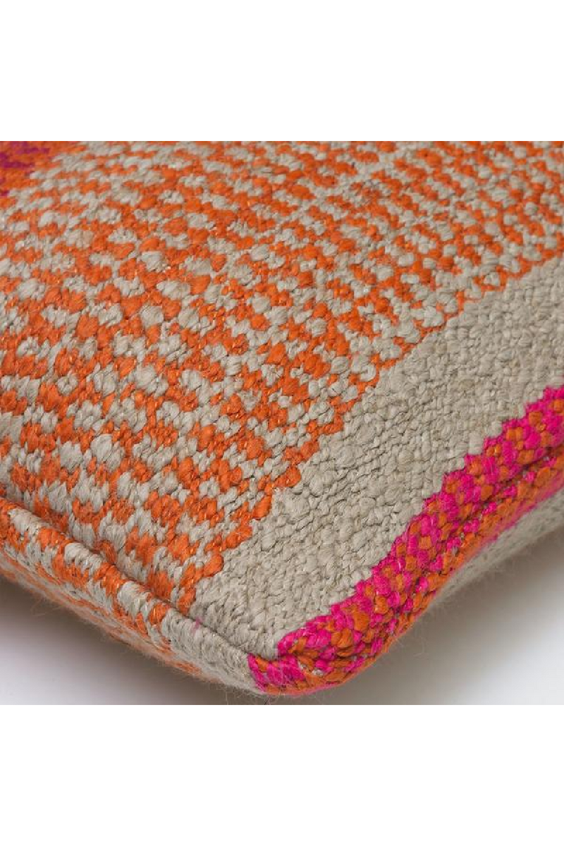 Coussin rectangulaire à rayures orange | Andrew Martin Llama | Meubleluxe.fr