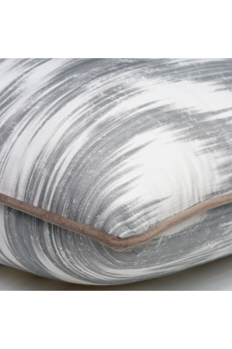 Coussin d'extérieur gris clair | Andrew Martin Apulia | Meubleluxe.fr