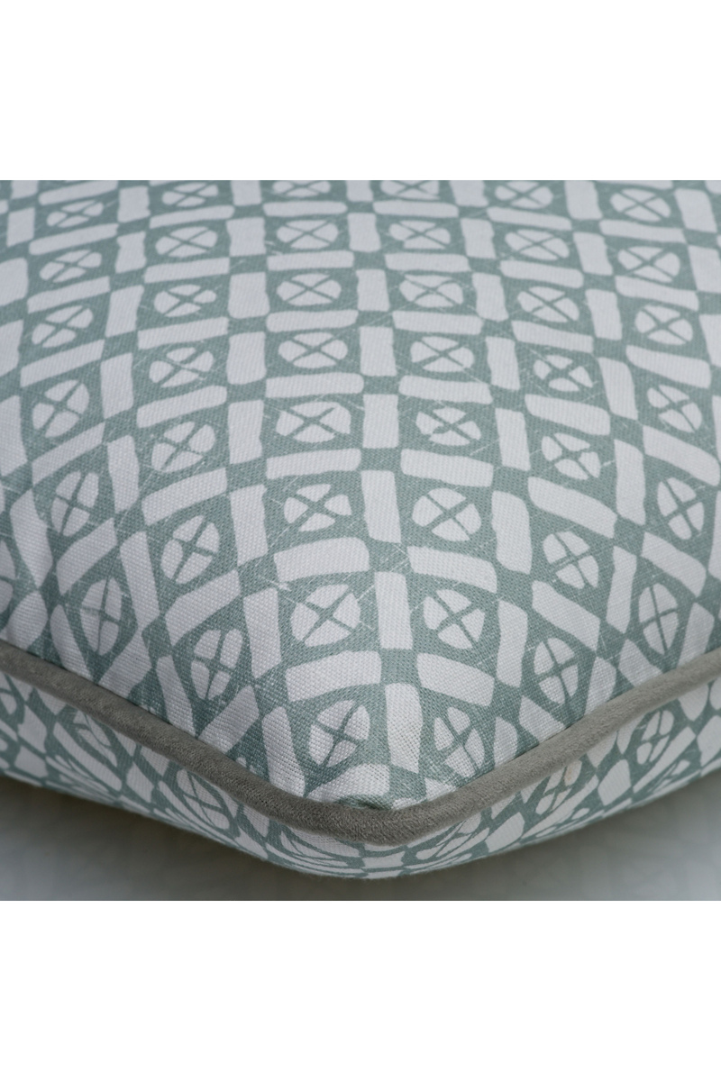 Coussin d'extérieur géométrique vert d'eau | Andrew Martin Audley | Meubleluxe.fr