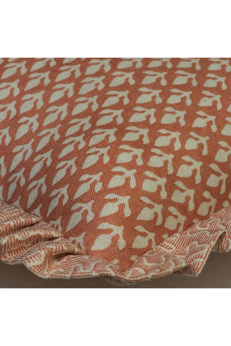 Coussin rectangulaire orange à motifs | Andrew Martin Bud Ruffle | Meubleluxe.fr