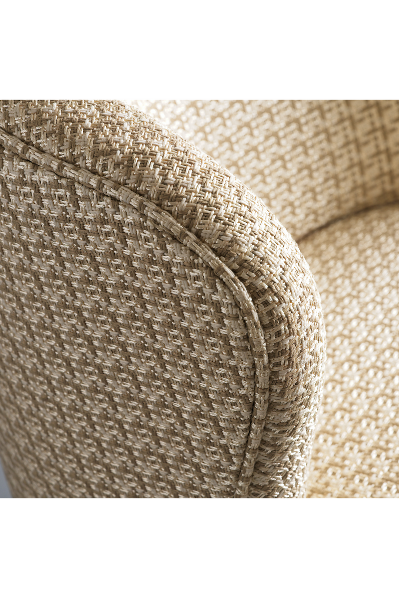 Fauteuil pivotant en tissu beige | Andrew Martin Dorothy | Meubleluxe.fr