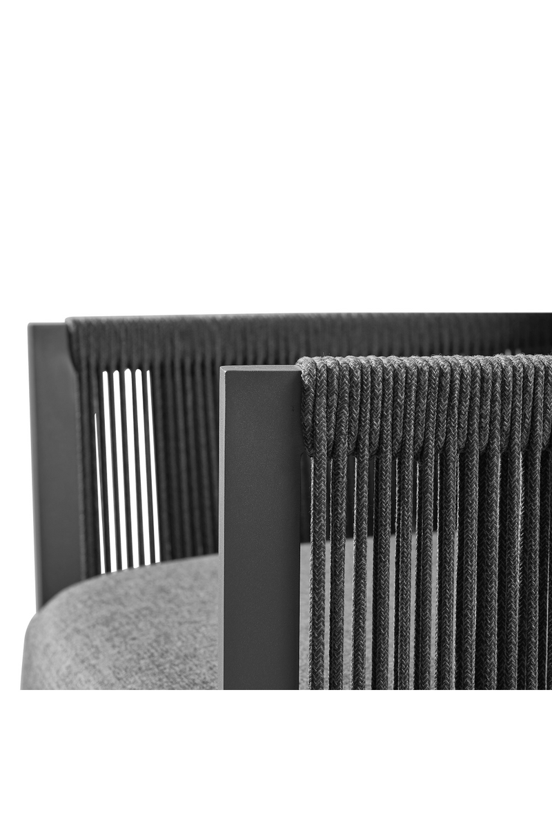 Fauteuil d'extérieur en graphite gris | Andrew Martin Bali | Meubleluxe.fr