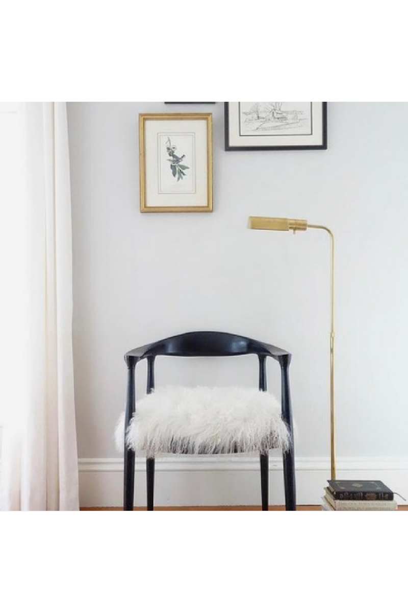 Lampadaire en laiton vieilli | Andrew Martin Studio | Muebleluxe.fr