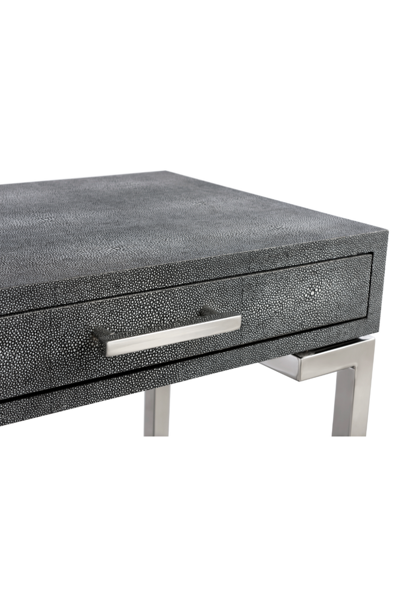 Table d'appoint en galuchat gris | Andrew Martin Flex | Meubleluxe.fr