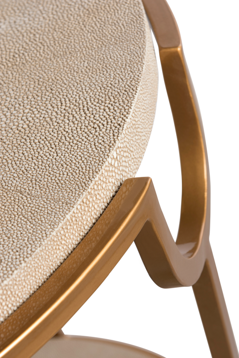 Table d'appoint dorée en similicuir | Andrew Martin Katia | Meubleluxe.fr