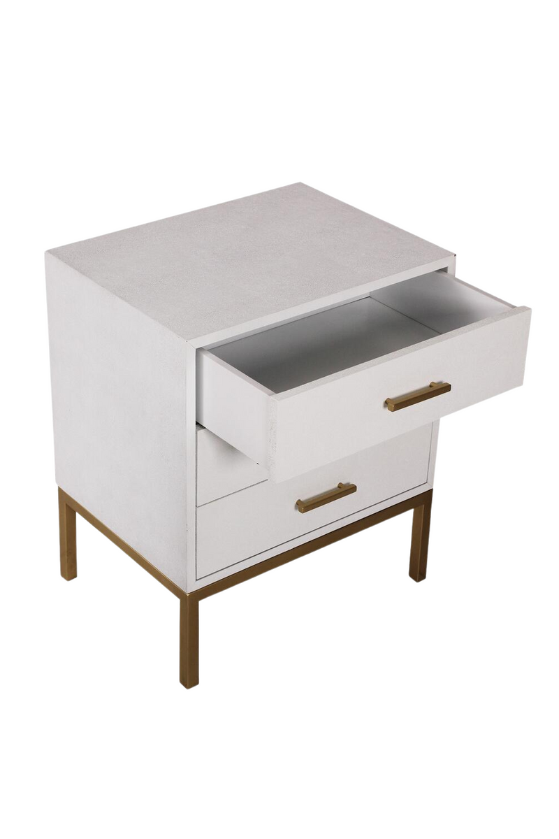 Table de chevet en galuchat blanc | Andrew Martin Jasper White | Meubleluxe.fr