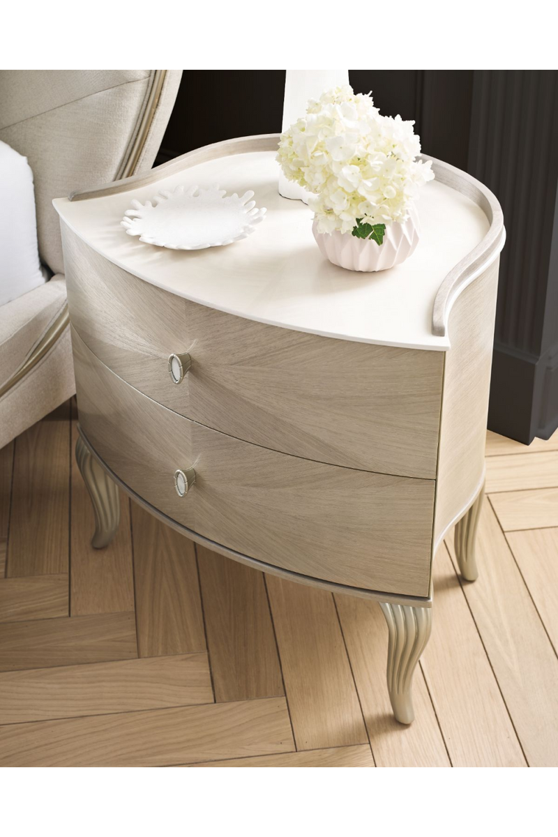 Table de chevet en bois clair | Caracole Lillian S | Meubleluxe.fr