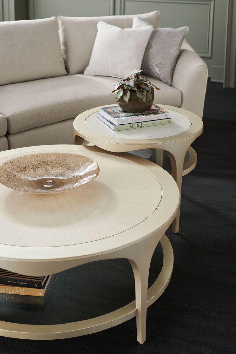 Table d'appoint ronde en bois d'Amapa taupe | Meubleluxe.fr