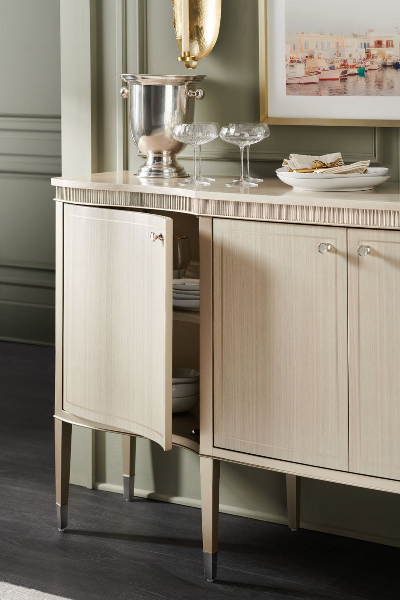 Buffet 4 portes en bois crème | Caracole Service | Meubleluxe.fr