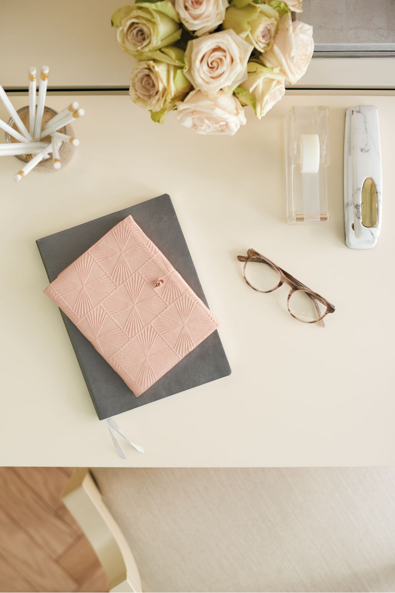 Bureau en bois d'érable texturé | Caracole Toast | Meubleluxe.fr