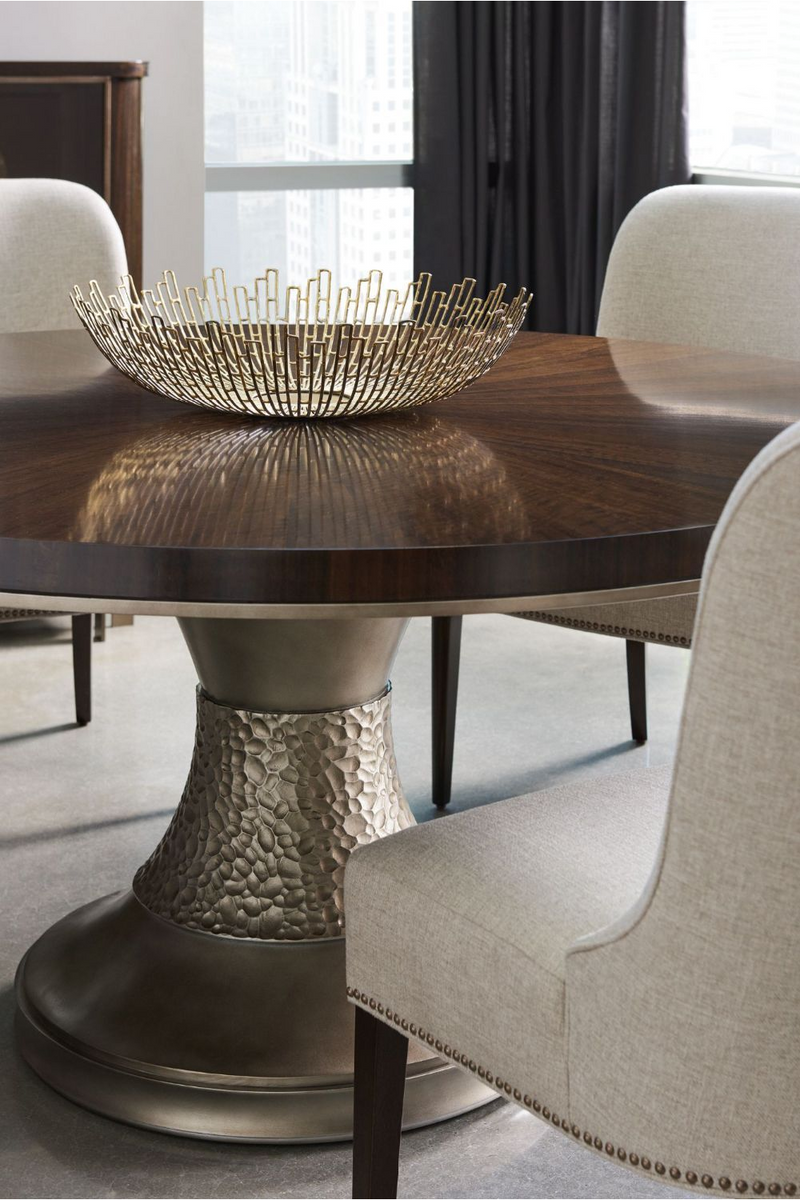 Table de salle à manger ronde en bois d'eucalyptus | Caracole Moderne | Meubleluxe.fr