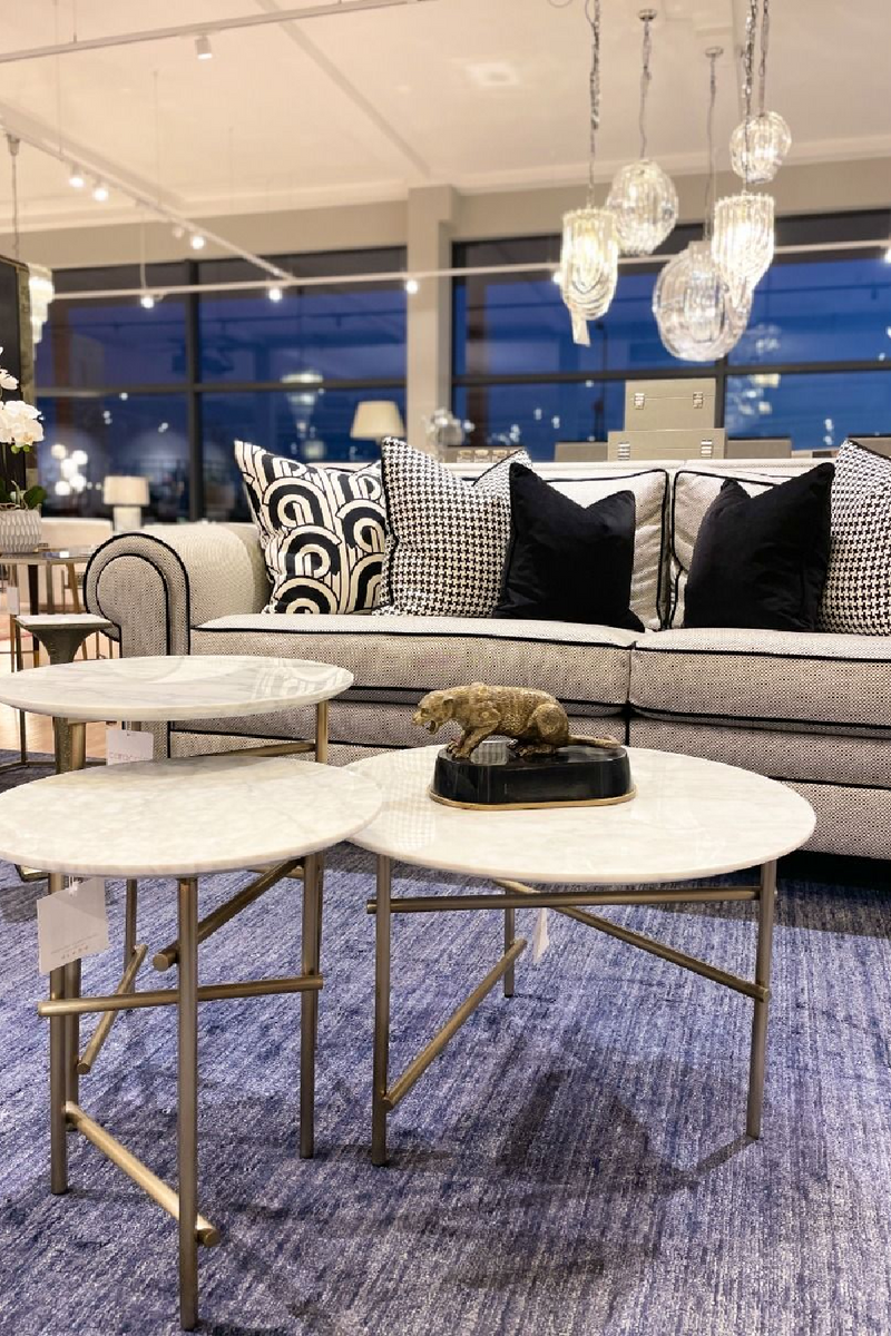 Table d'appoint en laiton et marbre blanc | Caracole Concentric | Meubleluxe.fr