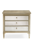 Table de chevet en bois de pin argenté | Caracole Beauty | Meubleluxe.fr